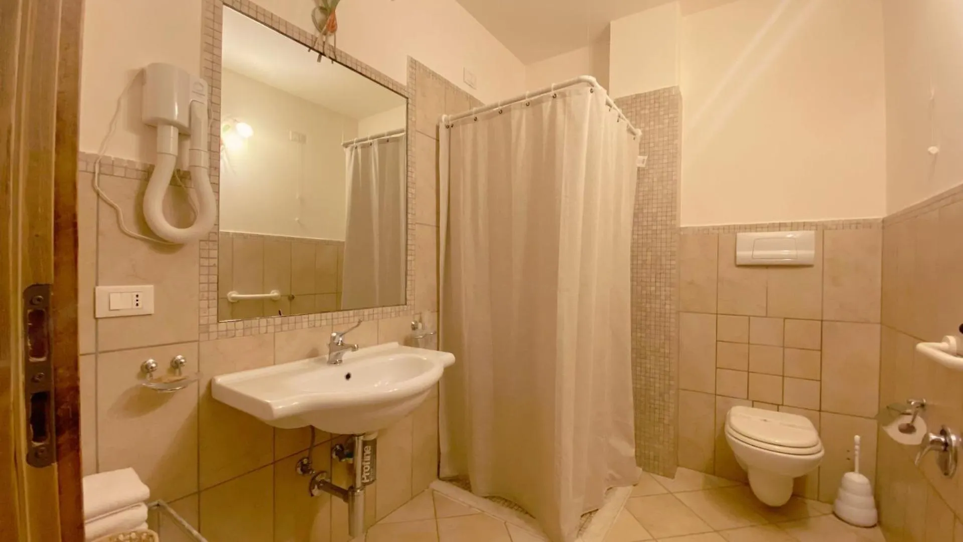 Hotel Locanda Al Cacciatore Nervesa della Battaglia