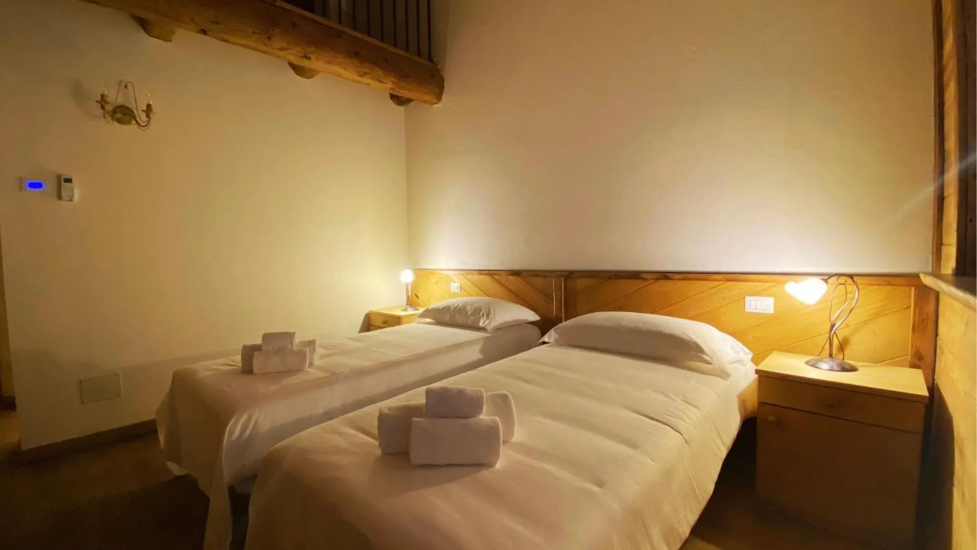 Locanda Al Cacciatore Nervesa della Battaglia 0*,  Italia
