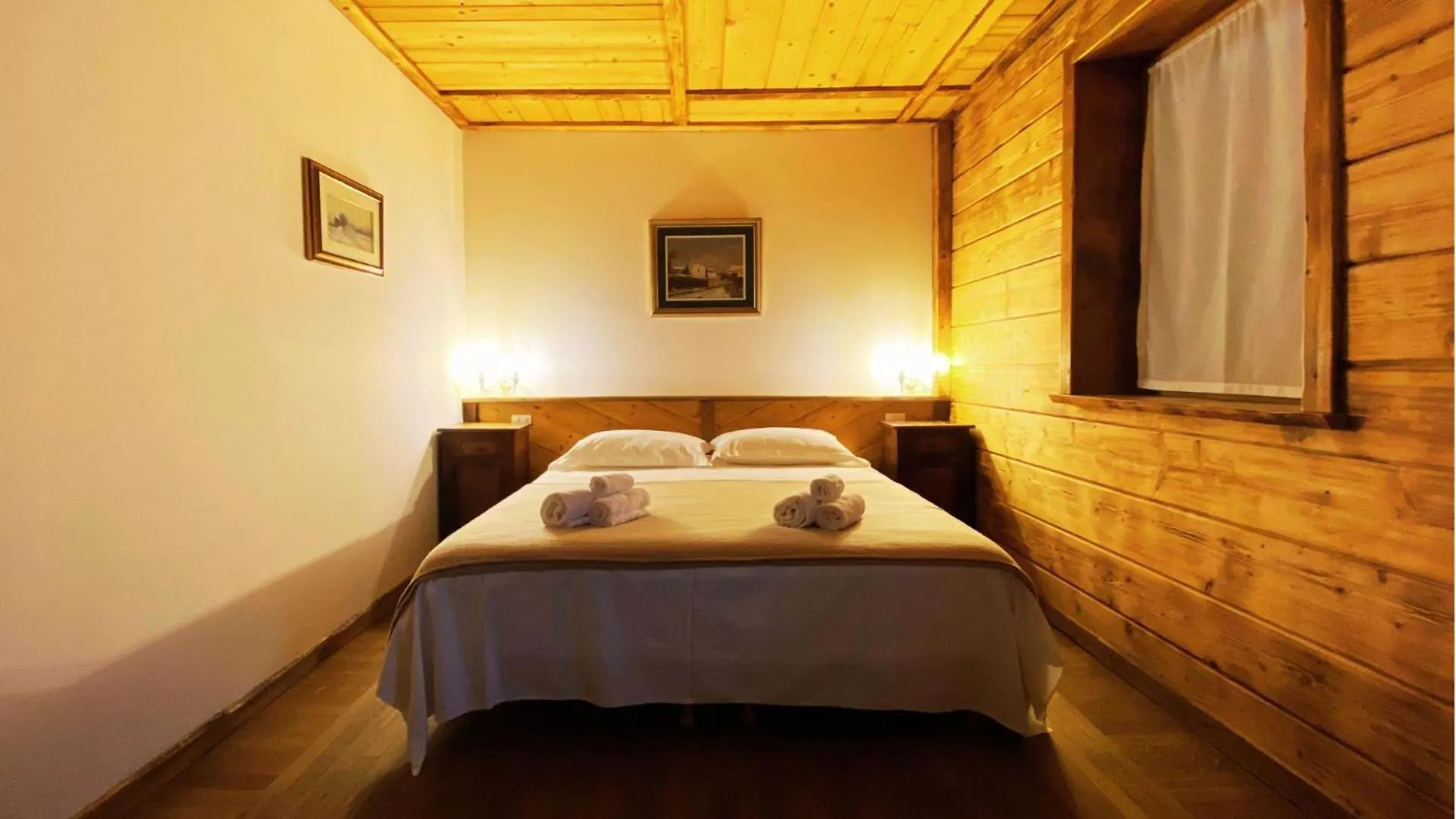 Locanda Al Cacciatore Nervesa della Battaglia Hotel